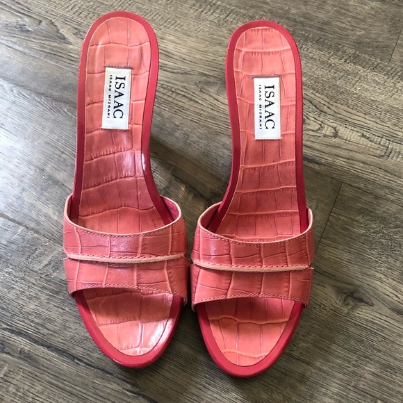 Isaac Mizrahi Shoes - Isaac Mizrahi Pink Novice Croc Heels